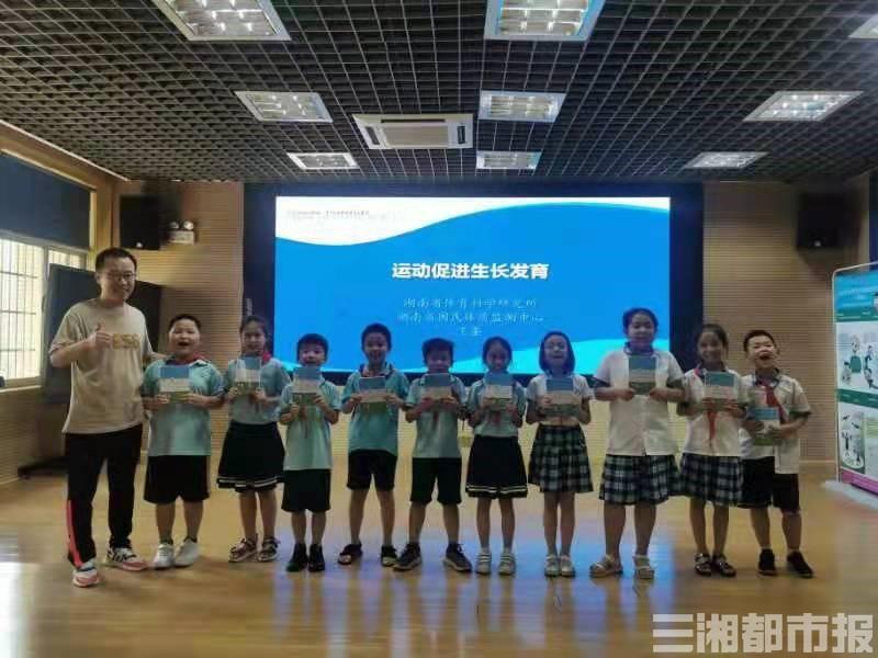 国内最好的健身学校，塑造健康生活的卓越殿堂，塑造健康生活的卓越殿堂，国内顶尖健身学校精选