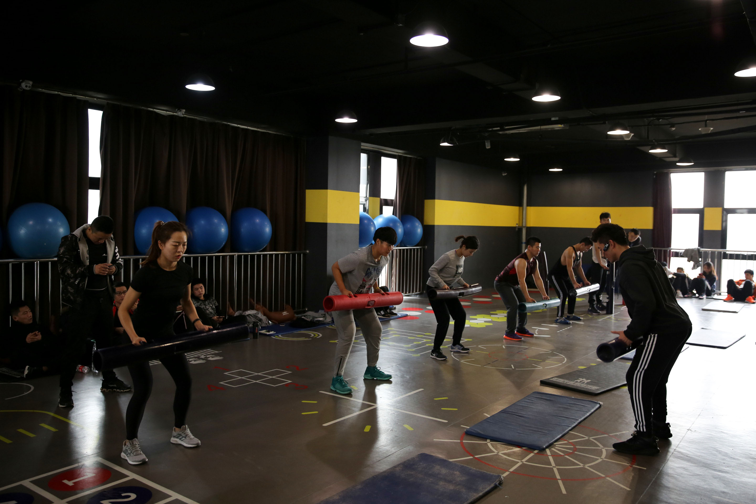 健身学院培训学校，塑造健康生活的摇篮，健身学院，塑造健康生活的摇篮培训中心