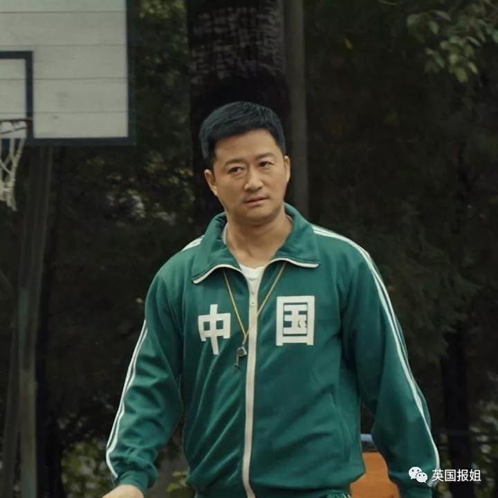 为什么女孩子会喜欢腹肌，探究身体美与腹肌魅力的背后，揭秘女孩钟情腹肌之谜，身体美的追求与腹肌的魅力所在