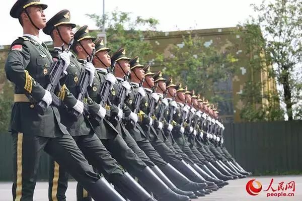 盛大的阅兵仪式，回顾与期待——关于2019年阅兵时间，盛大阅兵回顾与展望，2019年阅兵时刻的荣耀与期待