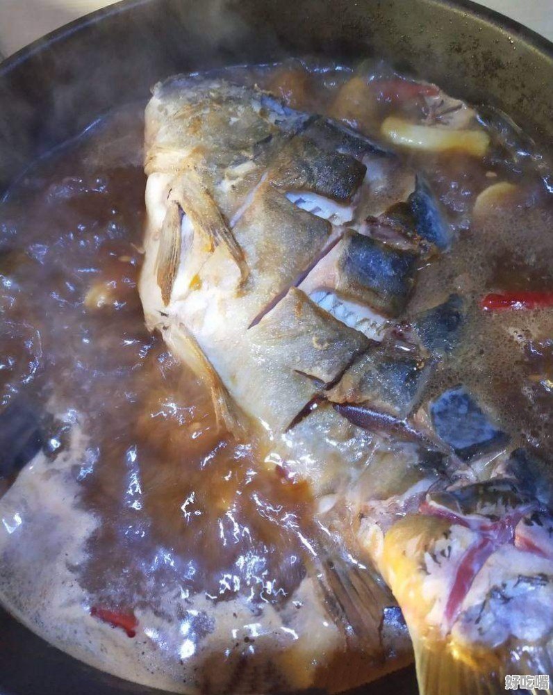 家常炖鱼的美味秘诀，炖鱼的家常做法，家常炖鱼的美味秘诀，家常炖鱼做法分享