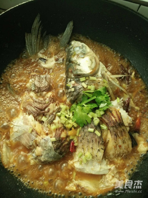 家常炖鱼的美味秘诀，炖鱼的家常做法，家常炖鱼的美味秘诀，家常炖鱼做法分享