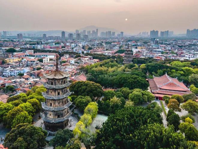厦门泉州旅游景点大全，厦门泉州旅游必游景点大全