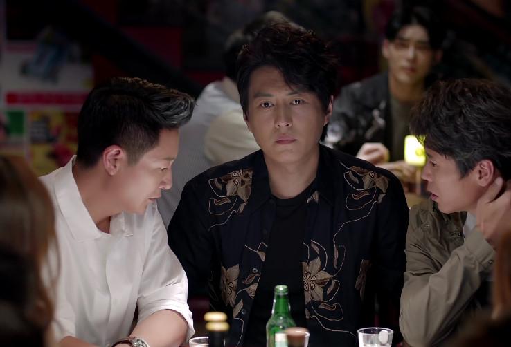 靳东身世显赫，一位演员的光芒与传奇人生，靳东，演员的光芒与传奇人生