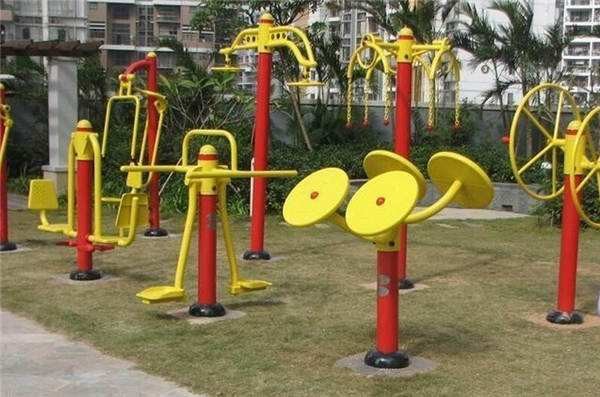 室外健身器材价格清单及其选择指南，室外健身器材价格概览与选购指南