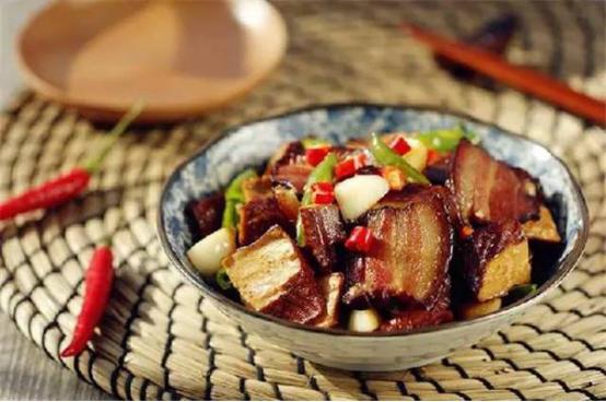正宗饭团制作技艺探寻之旅，正宗饭团制作技艺探寻之旅，传统美味传承之旅