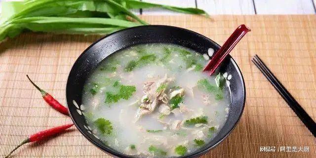 羊肉汤的家常做法，美味与健康并重，家常羊肉汤做法，美味与健康兼备的汤品