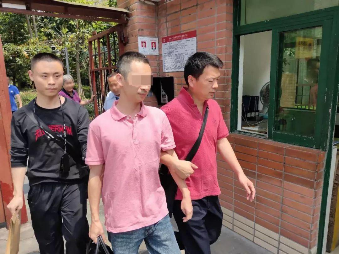 如何实现每天理财收入300元——理财策略与技巧探讨，理财策略与技巧探讨，如何实现每日收入300元的理财收入？