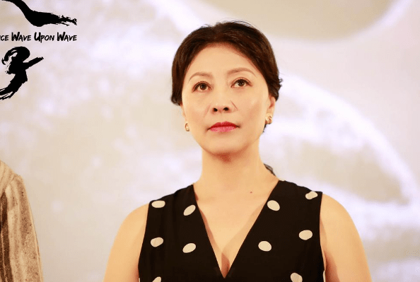岳红的第一任丈夫是张嘉译吗——探寻娱乐圈的传闻真相，岳红第一任丈夫是张嘉译吗？揭秘娱乐圈传闻真相