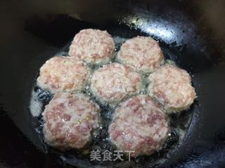 猪肉丸子做法及配方详解，猪肉丸子制作详解与配方揭秘