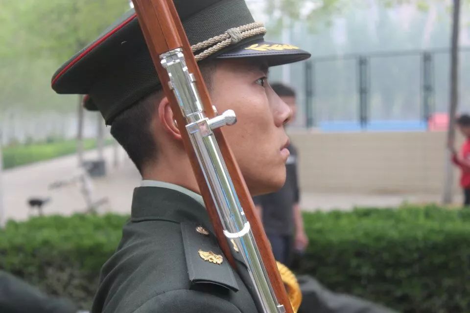 仪仗兵，荣耀与责任的象征，仪仗兵，荣耀与责任的代表