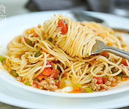 意大利面的做法，传统与美味的完美结合，意大利面的传统与美味制作之道