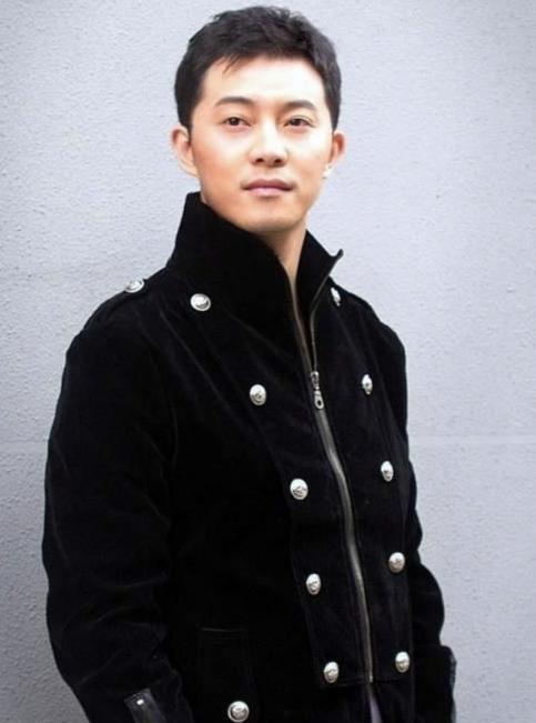 演员沙溢，从银幕到舞台，展现多才多艺的魅力，沙溢，银幕舞台间的多才多艺魅力