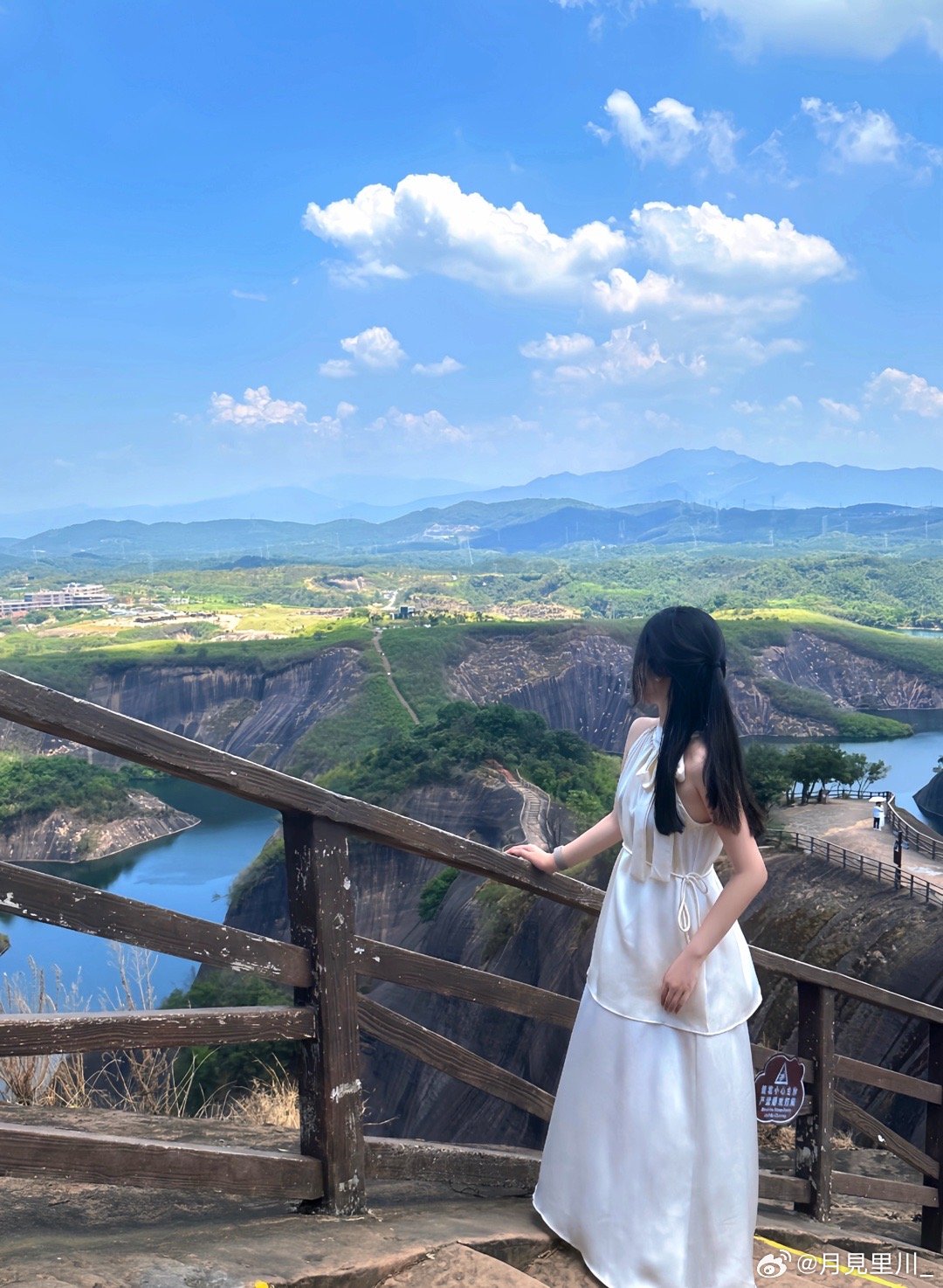 郴州网红，现象背后的故事与启示，郴州网红现象，背后的故事与启示