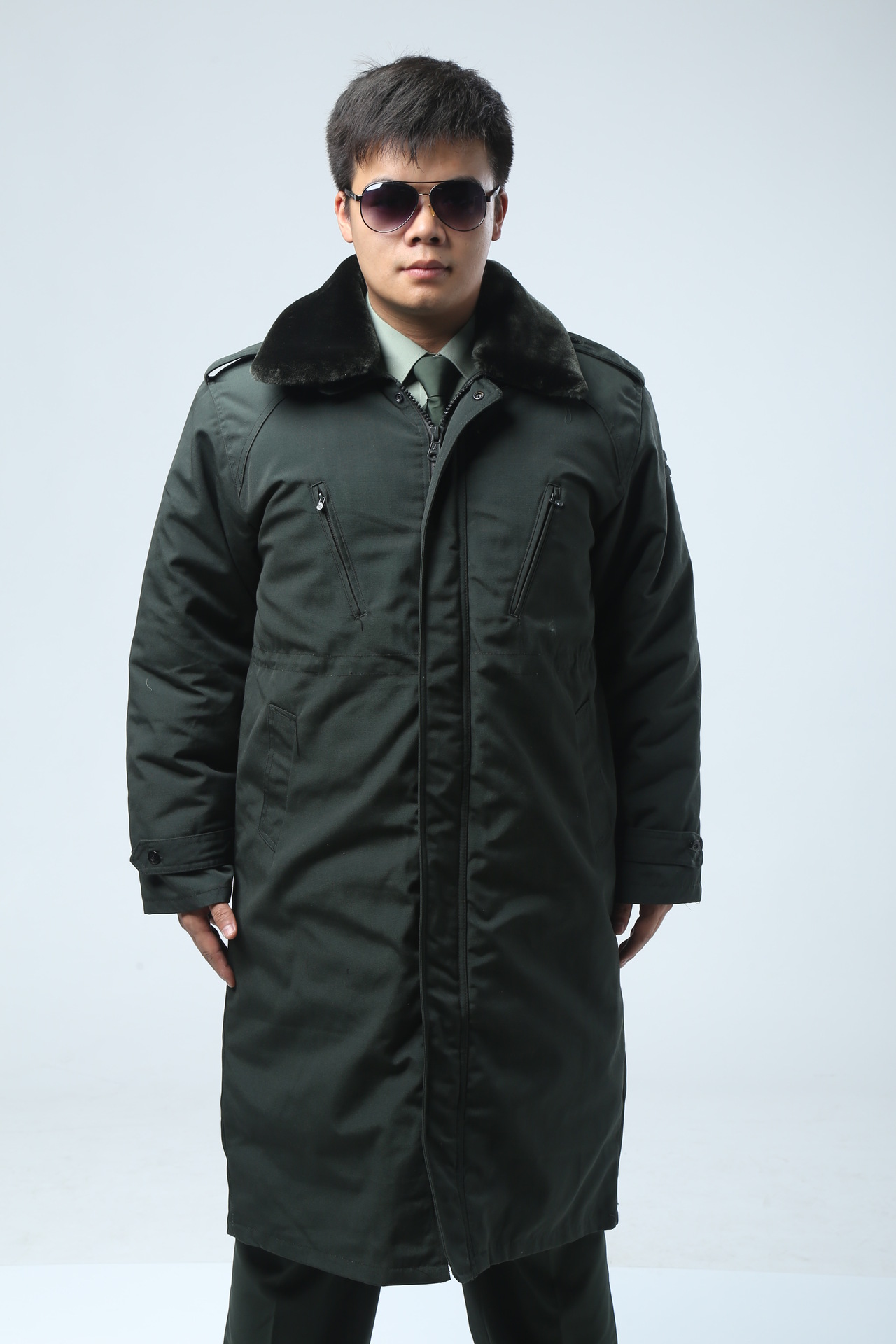揭秘中国军队新一代军服大衣，07式军服大衣的演变与特点，中国军队新一代军服大衣揭秘，07式军服的演变与特色