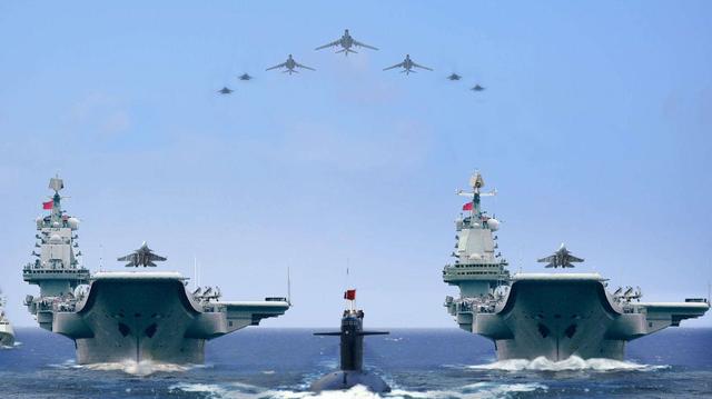 中国双航母同框，历史性的时刻与强大的海军力量展现，中国双航母同框，历史时刻展现强大海军力量