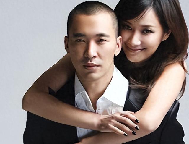 黄立行老婆个人资料揭秘，黄立行老婆的神秘面纱，个人资料显示秘揭