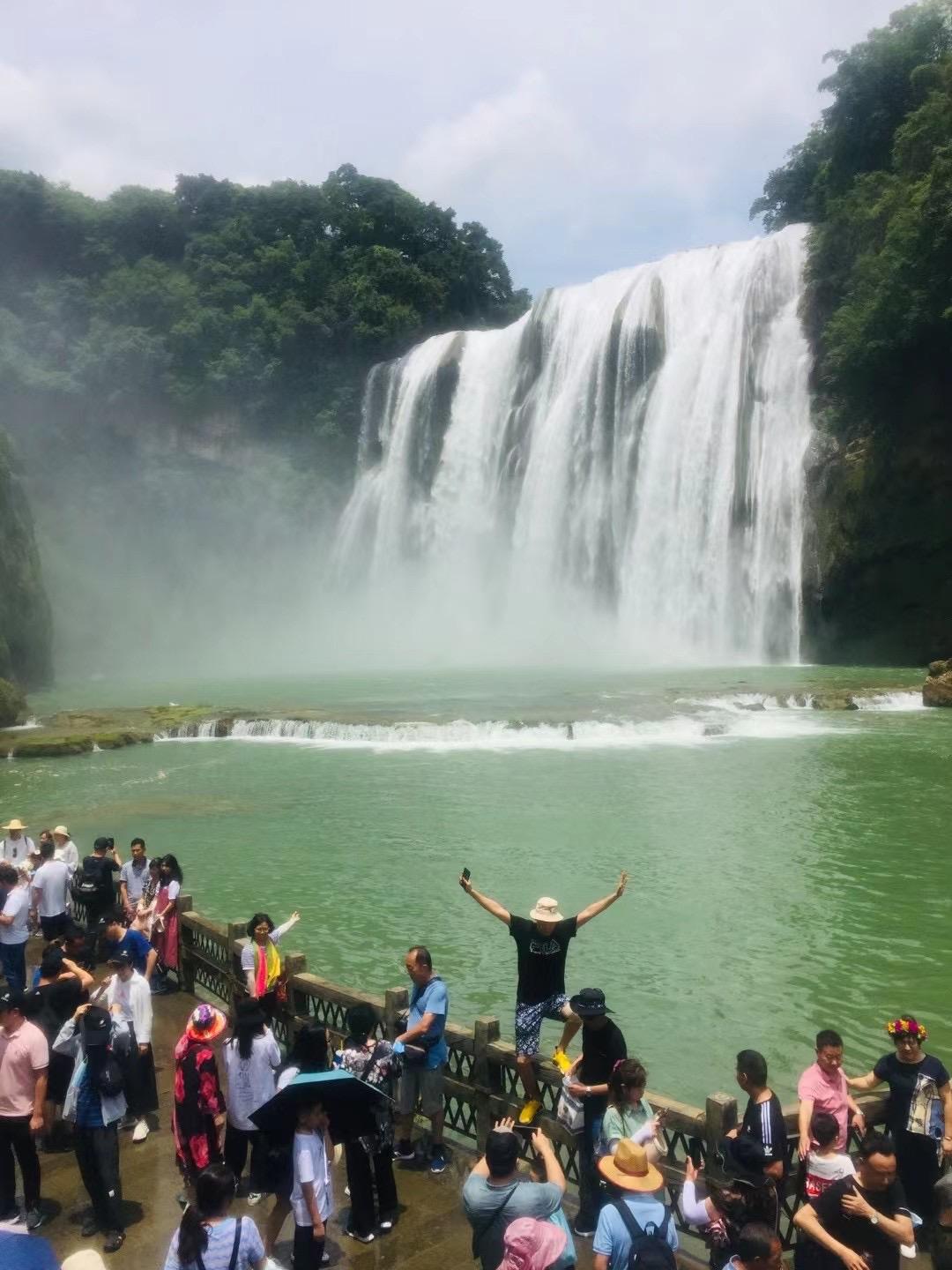 贵州省内旅游必去十大景点，贵州必游十大景点，探秘省内旅游胜地