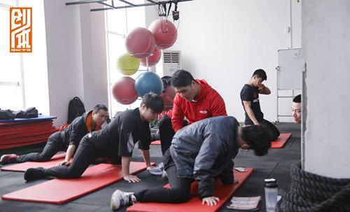 河南健身教练培训学院，塑造专业健身人才的摇篮，河南健身教练培训学院，培育专业健身人才的基地