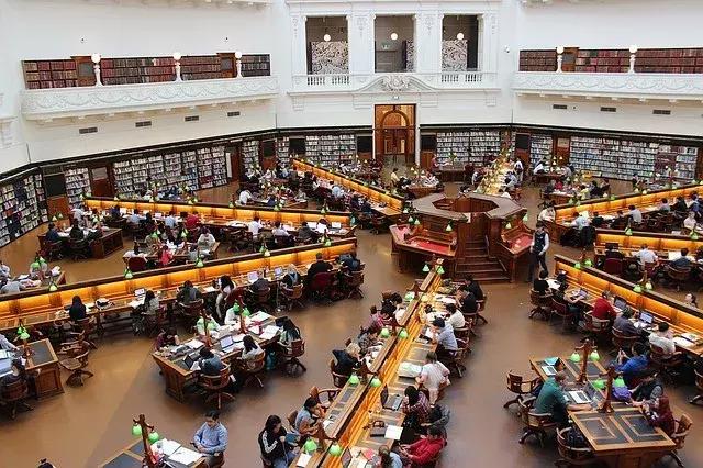 多伦多大学学费一年究竟多少钱？深入了解加拿大顶尖学府的财务要求，多伦多大学学费详解，一年究竟要花多少钱？探究加拿大顶尖学府的财务门槛