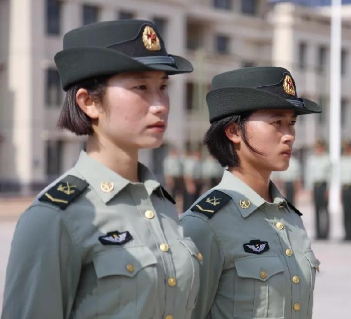 女兵征兵条件及2024年体检标准详解，女兵征兵条件及体检标准详解，2024年最新指南