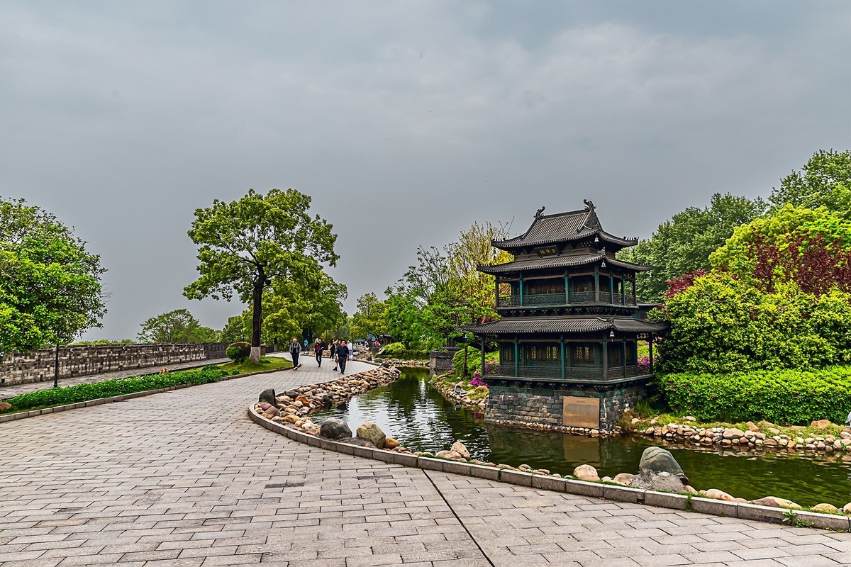 岳阳市附近旅游景点探秘，岳阳市周边景点探秘之旅