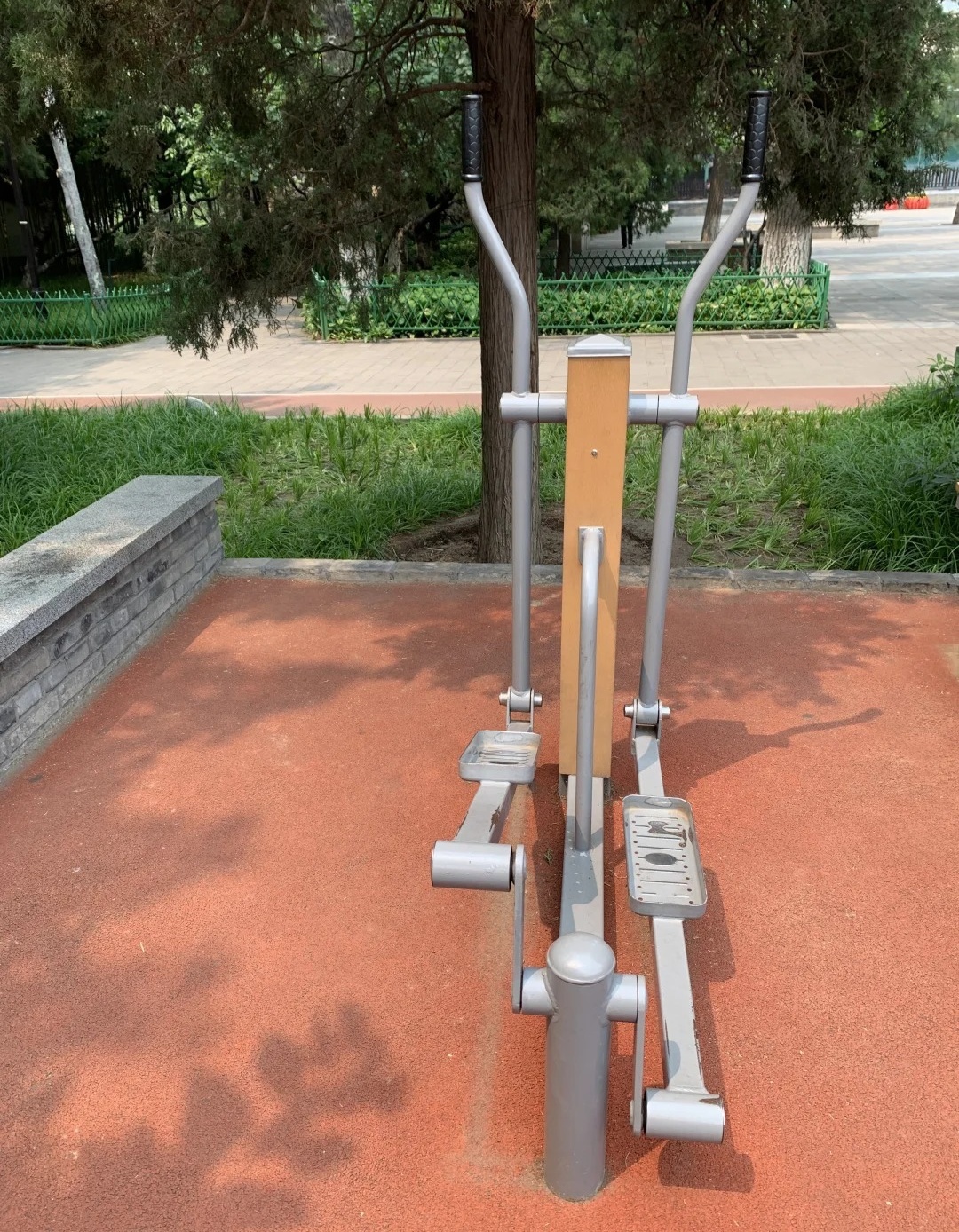 室外健身器材品牌排行及其影响力分析，室外健身器材品牌排行及影响力深度解析