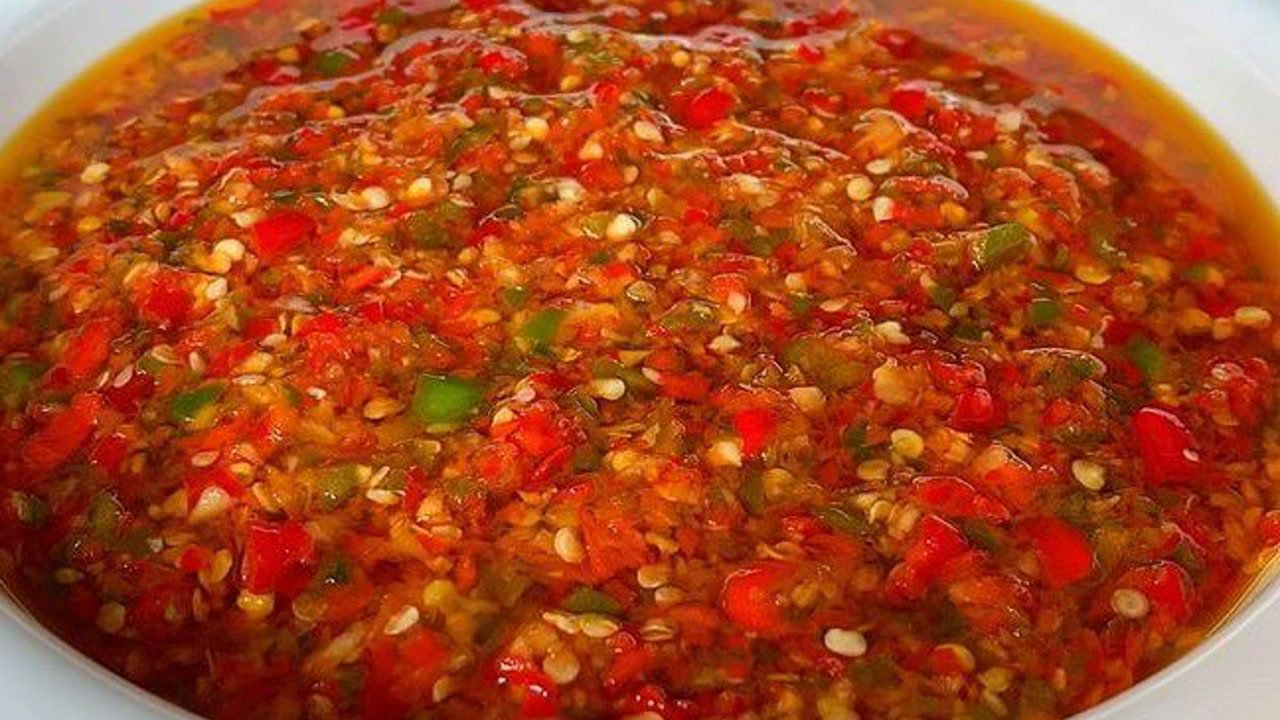 辣椒酱制作方法及配方视频教程详解，辣椒酱制作方法与配方详解视频教程