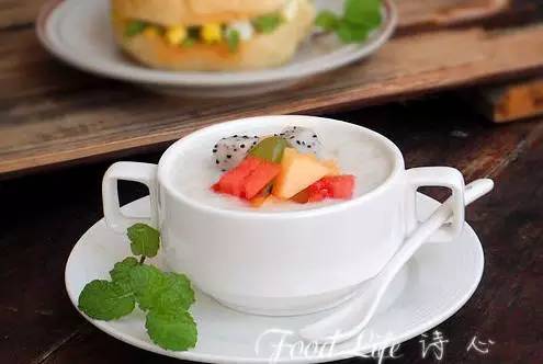 早餐菜谱大全，带图片和做法的烹饪指南，早餐食谱精选，图解烹饪指南与做法大全