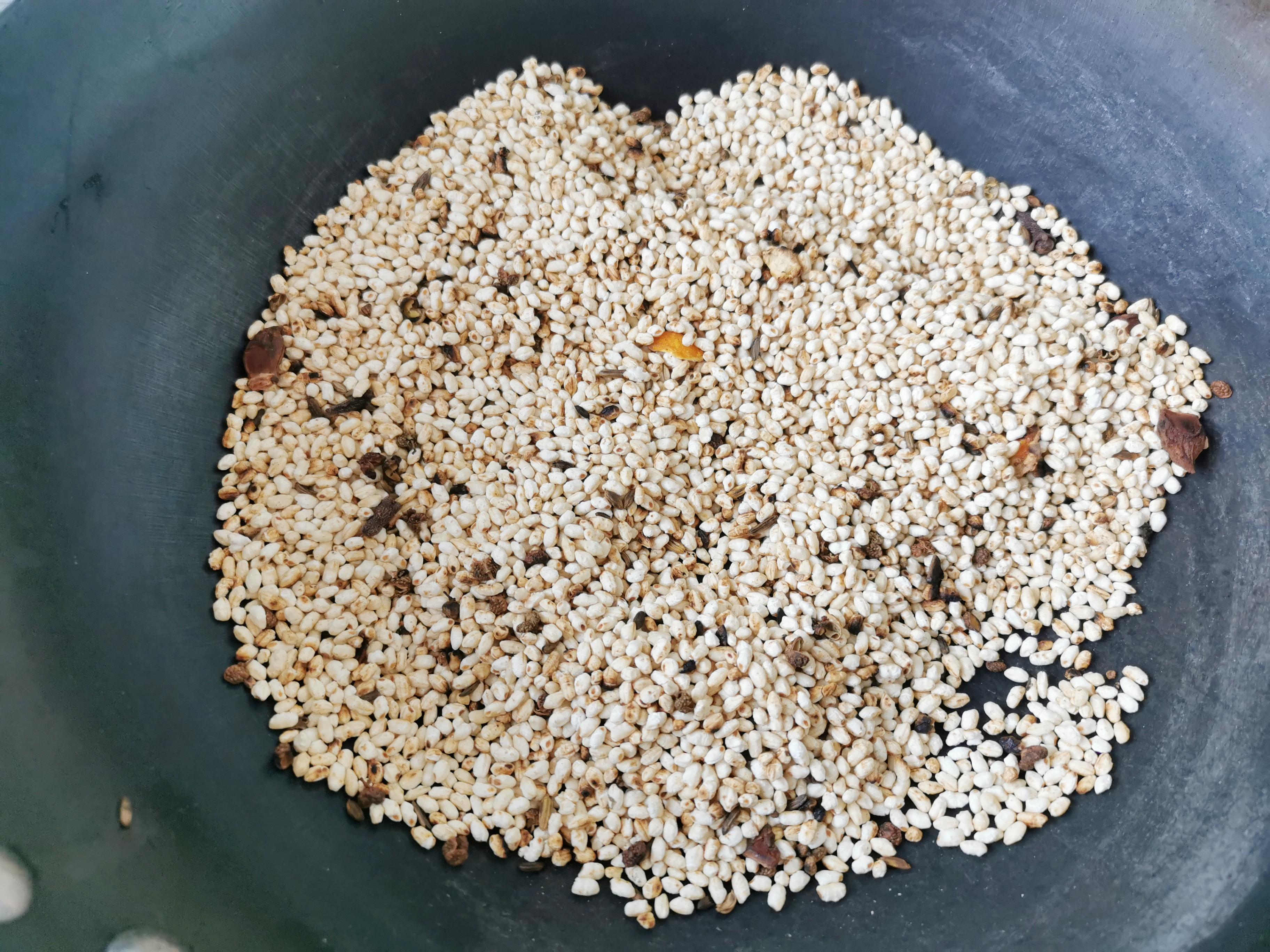 正宗的米粉肉制作方法，正宗米粉肉制作教程