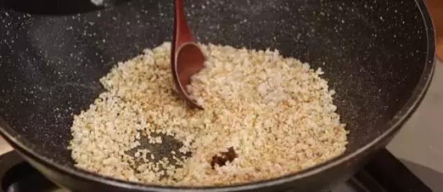 正宗的米粉肉制作方法，正宗米粉肉制作教程