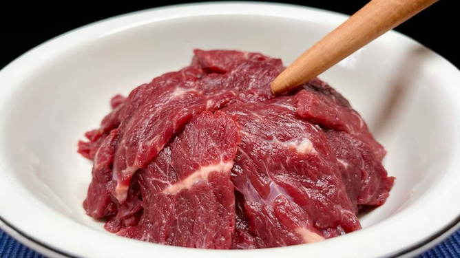 如何让牛肉又嫩又好吃——烹饪技巧大揭秘，牛肉嫩滑美味秘诀，烹饪技巧全面解析