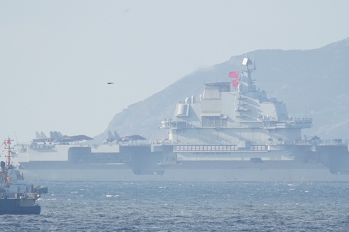 辽宁舰对外开放概览，多次展现海上巨擘风采，辽宁舰对外开放全景，海上巨擘风采展现