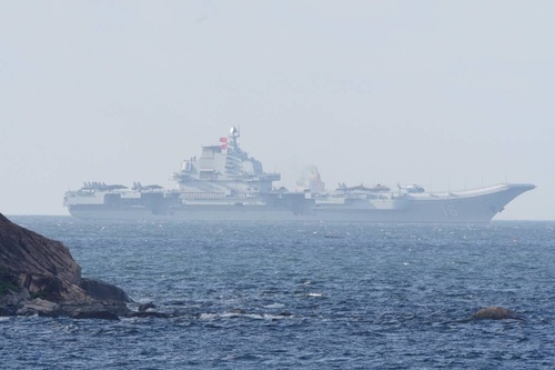 辽宁舰对外开放概览，多次展现海上巨擘风采，辽宁舰对外开放全景，海上巨擘风采展现