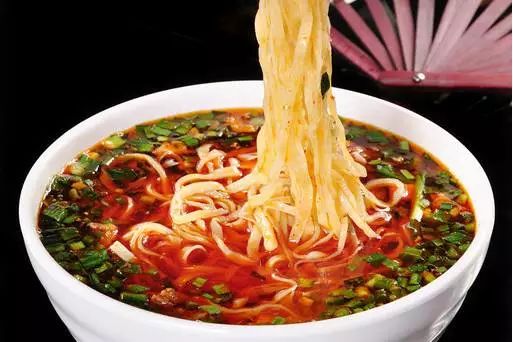 臊子面的魅力，从图片解读传统美食，臊子面的魅力，传统美食的图片解读