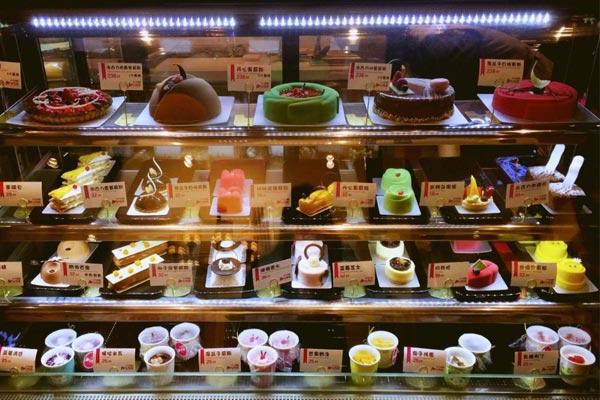 如何用三万块钱开启一家甜品店，三万块开启甜品店创业指南