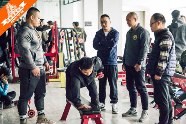 国内著名健身教练学校，塑造健康生活的引领者，国内著名健身教练学校，塑造健康生活的领航者