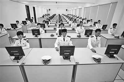 海军大连舰艇学院宿舍环境与生活纪实，海军大连舰艇学院宿舍环境与学员生活纪实
