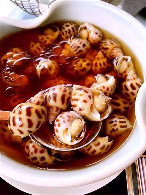 上海必吃的十大美食——品味繁华都市的美食之旅，上海必尝十大美食，繁华都市的味蕾盛宴