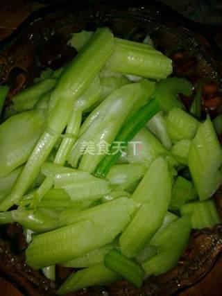 大白菜泡菜的简单做法窍门，大白菜泡菜的简易制作方法与窍门