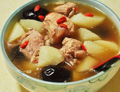 夏天炖汤食谱大全及做法，夏天炖汤食谱大全，轻松学会多款营养汤品的做法