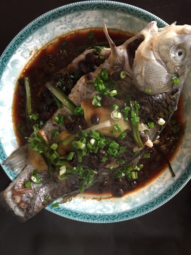 豆豉蒸鱼——一道家常美食的做法，豆豉蒸鱼，家常美食制作指南