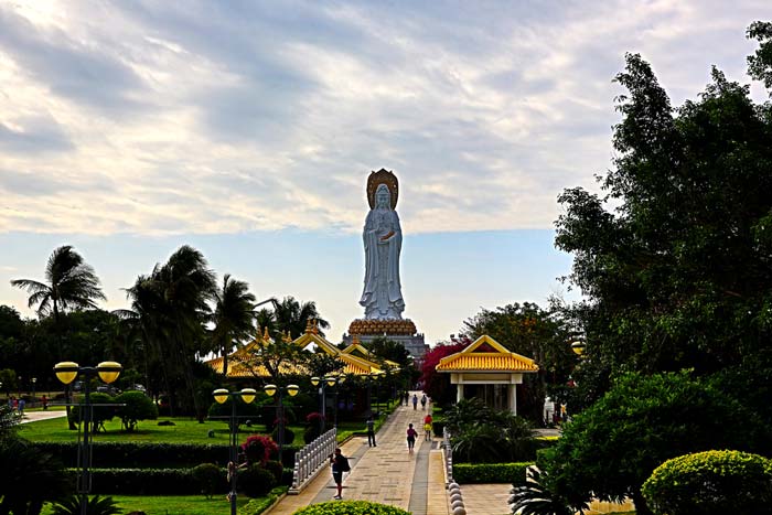 海南南山寺，一幅宁静禅意的画卷，海南南山寺，禅意画卷的宁静之美
