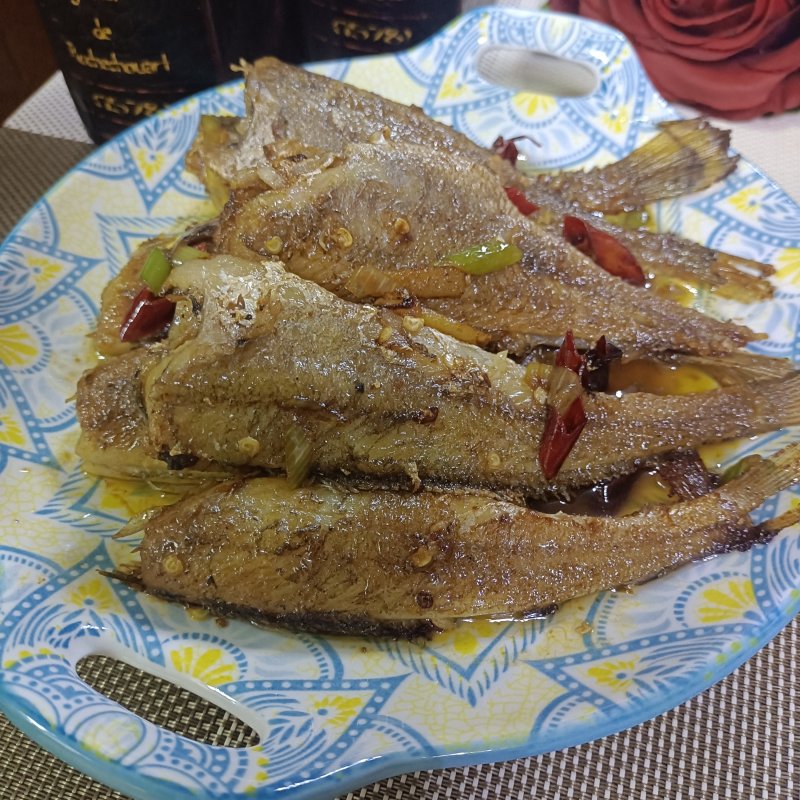小黄鱼的烹饪艺术，探索美味的烧法，小黄鱼烹饪艺术，探索烧法，尽享美味佳肴