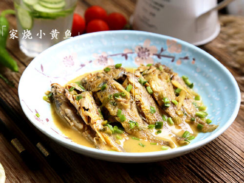 小黄鱼的烹饪艺术，探索美味的烧法，小黄鱼烹饪艺术，探索烧法，尽享美味佳肴