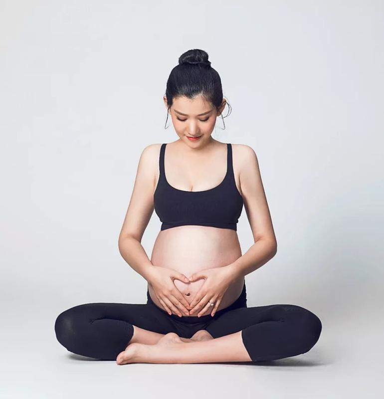 孕妇瘦身瑜伽视频教程，健康孕期，美丽与体态并存，孕妇瑜伽视频教程，健康孕期，美丽体态与瘦身并存之道