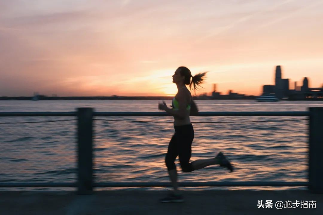 晨跑减肥还是晚上跑减肥，一场关于健康与效率的探讨，健康与效率之争，晨跑与夜跑，哪种更适合减肥？