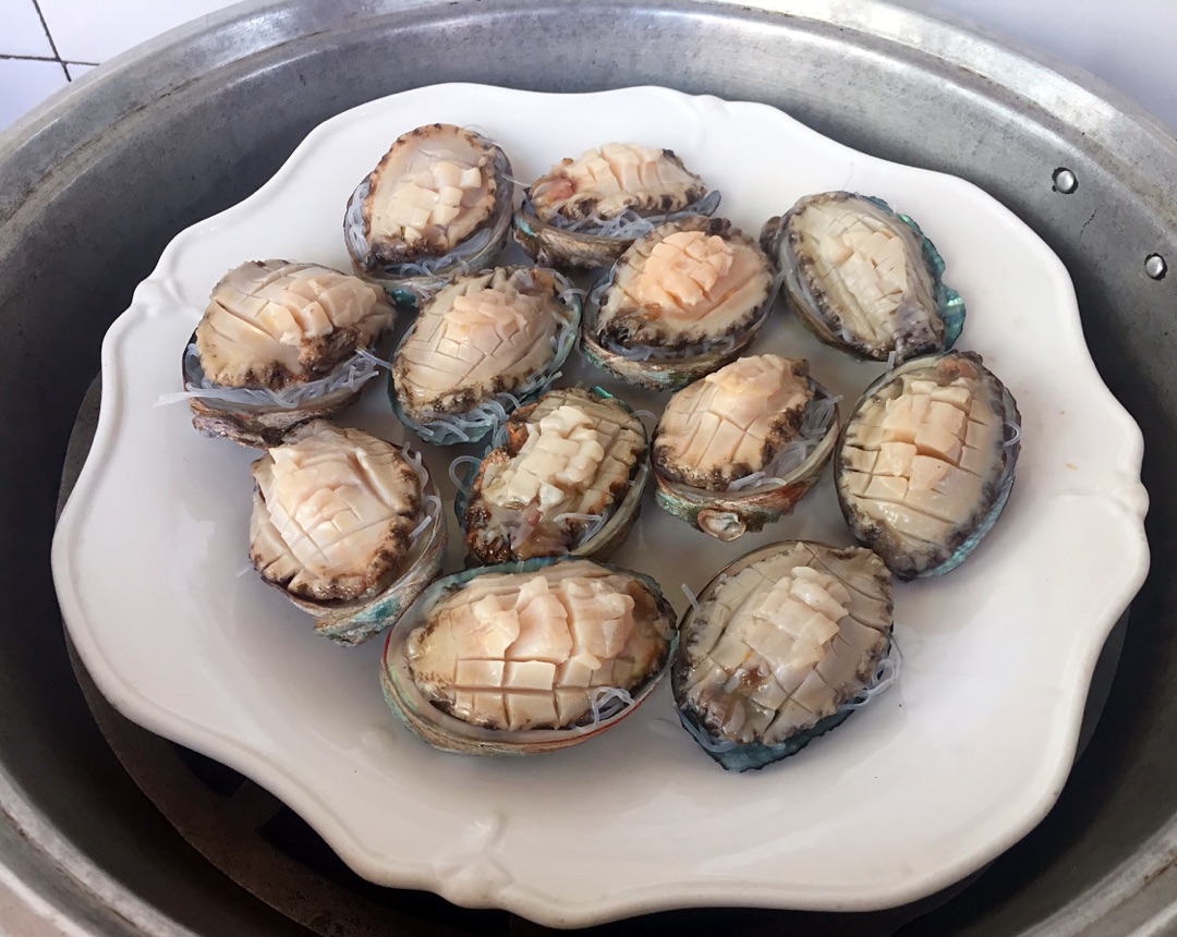 鲍鱼最简单的做法——轻松享受海鲜美味，鲍鱼简易做法，轻松品尝海鲜美味