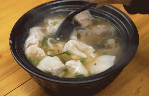 手把手教你包馄饨的手法教程，手把手教你包馄饨的手法，详细教程