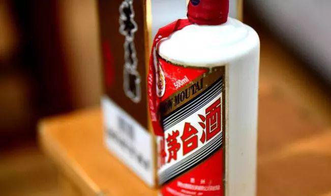老白干酒股价突破百元大关，市场趋势、企业实力与未来展望，老白干酒股价突破百元大关，市场趋势、企业实力及未来展望分析